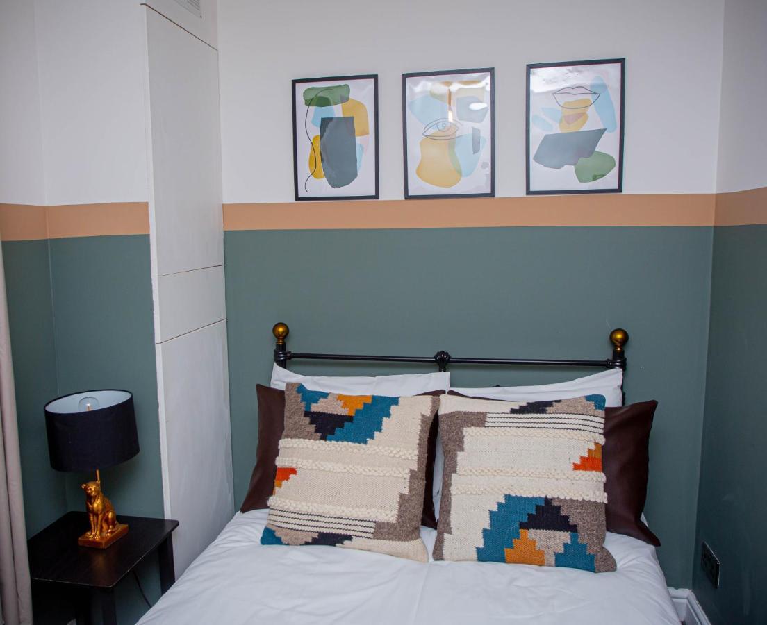 Nest Easy - Derngate Basement Apartman Northampton Kültér fotó